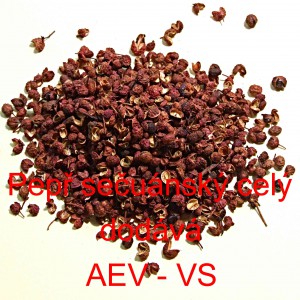 Pepř seču&aacute;nsk&yacute; cel&yacute;